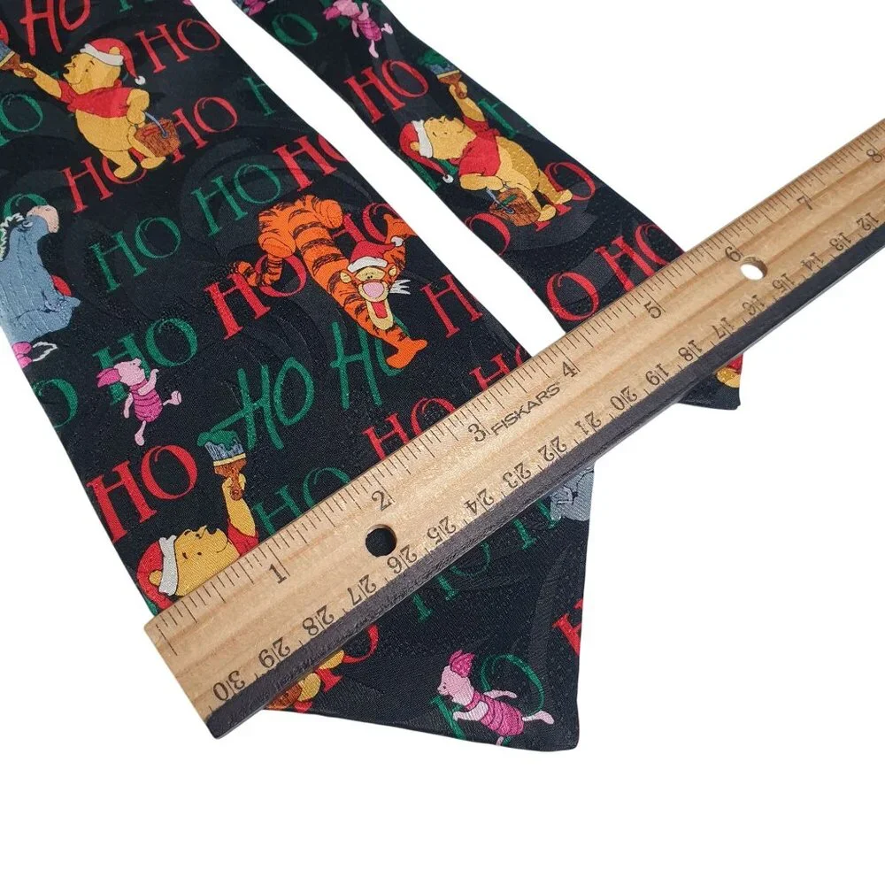 Vintage Disney Winnie Pooh Christmas Ho Ho Ho Novelty Tie Tigger Eeyore Piglet - Picture 3 of 5